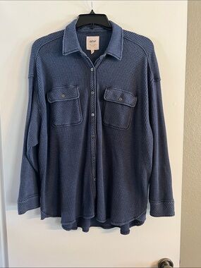 aerie Navy Waffle Knit Button-Front Shirt sz medium